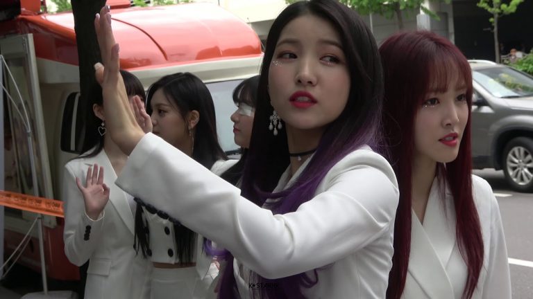 180520 GFRIEND (여자친구) – 人氣歌謠咖啡車活動