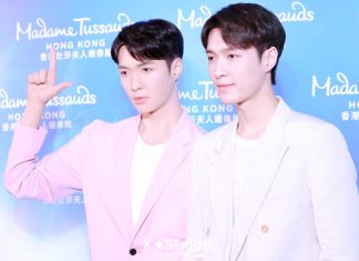 張藝興為蠟像揭幕 貼心教粉絲5個合照Pose (190228)