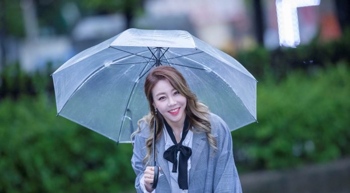 180518 황인선 黃仁善 – 音銀上班高清美圖