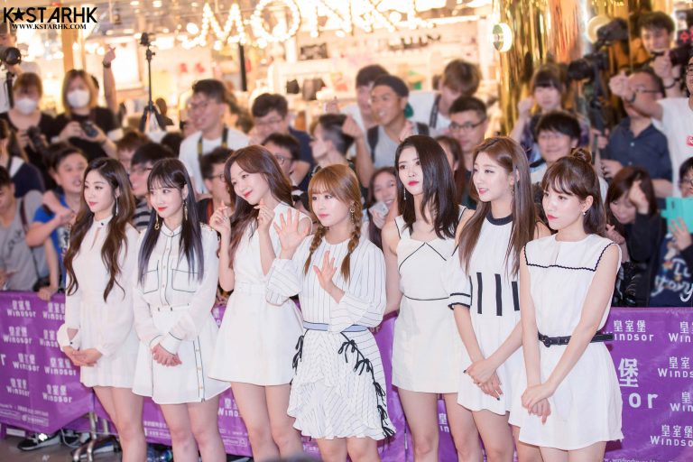 180615 Lovelyz 러블리즈 – 皇室堡記者會