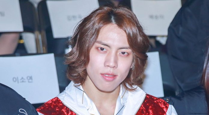 181016 東雨 동우 DongWoo (INFINITE 인피니트) – 19 S/S Hera Seoul Fashion Week 바이브레이트 VIBRATE