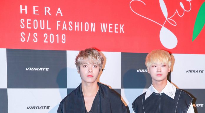 181016 지한솔 Jihansol 윤민 Yunmin (뉴키드 Newkidd) – 19 S/S Hera Seoul Fashion Week 바이브레이트 VIBRATE