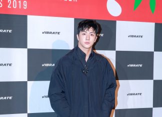 181016 天動 천둥 CheonDong – 19 S/S Hera Seoul Fashion Week 바이브레이트 VIBRATE