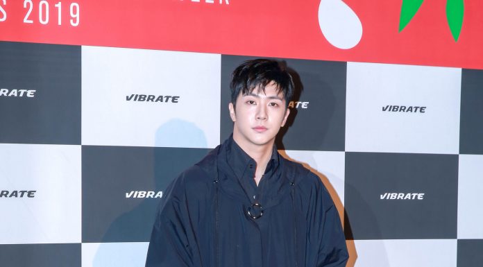 181016 天動 천둥 CheonDong – 19 S/S Hera Seoul Fashion Week 바이브레이트 VIBRATE