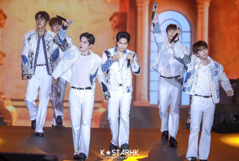 [香港演唱會] INFINITE 15th ANNIVERSARY CONCERT <LIMITED EDITION></img> IN HONG KONG (250301) #INFINITE #인피니트 #김성규 #金聖圭 #KimSungKyu #張東雨 #장동우 #JangDongWoo #南優賢 #남우현 #NamWooHyun #李成烈 #이성열 #LeeSungYeol #金明洙 #김명수 #KimMyungSoo #L #엘 #李成種 #이성종 #LeeSungJong